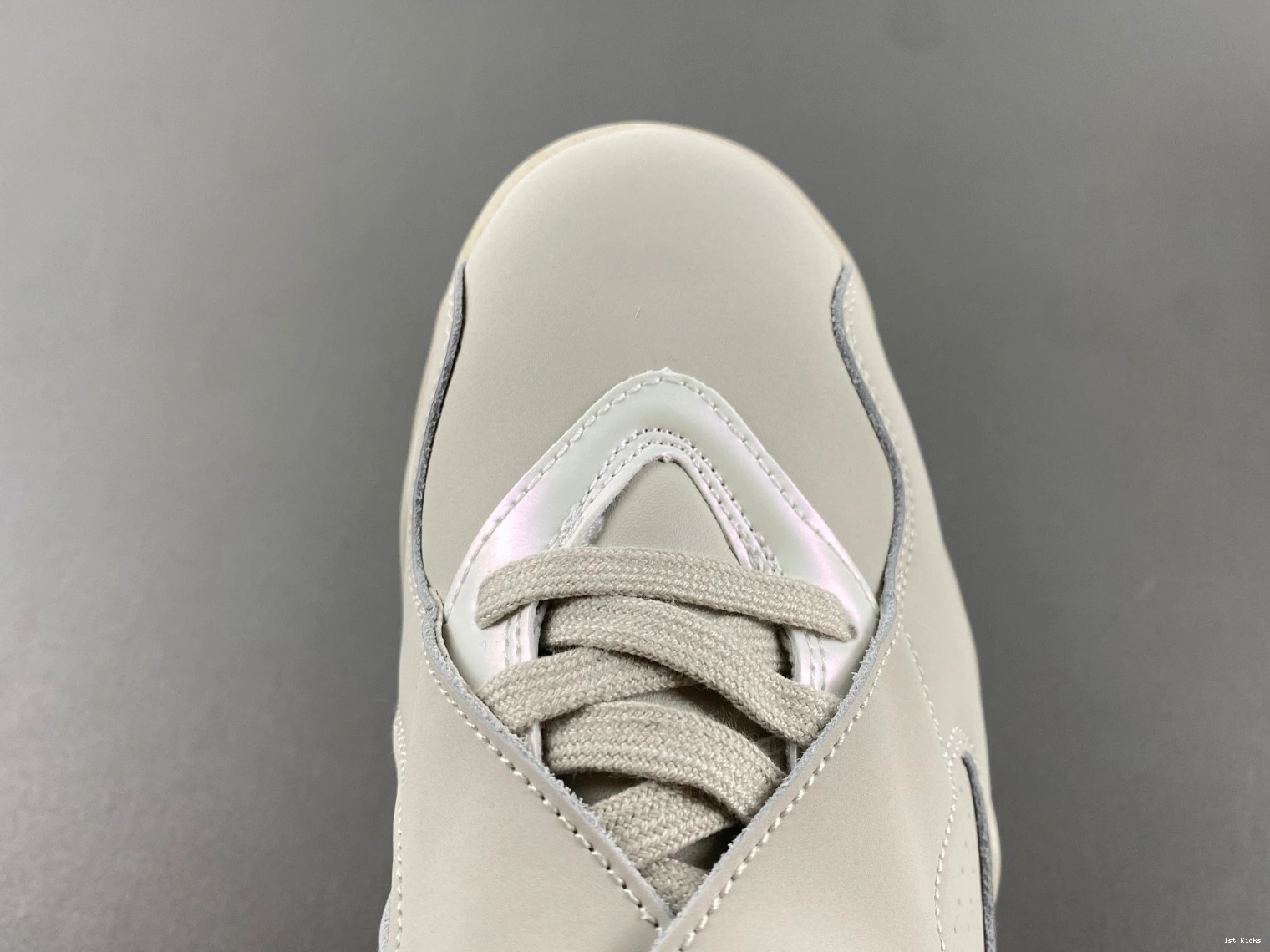 Men's 8 832821-030 - Champagne Retro Jordan 0325